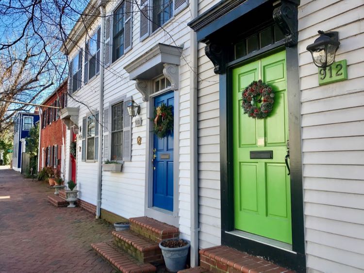 Colorful doors Alexandria VA